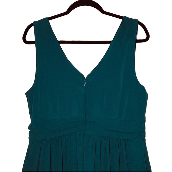 NWT Lulus Thoughts of Hue Emerald Green Surplice Maxi Dress, Size XL - Picture 9 of 16